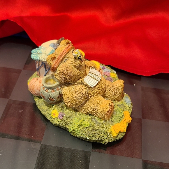 Pow Wow Bear figurine for sale - Picture 10 of 14